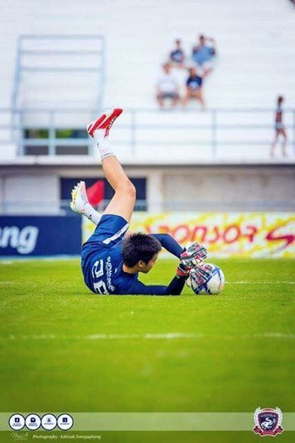 ตี๋ บุญยเกียรติ  มีวาร์ปข่ะคุณค๋าาาาาาาาาาาาาาา  1,105