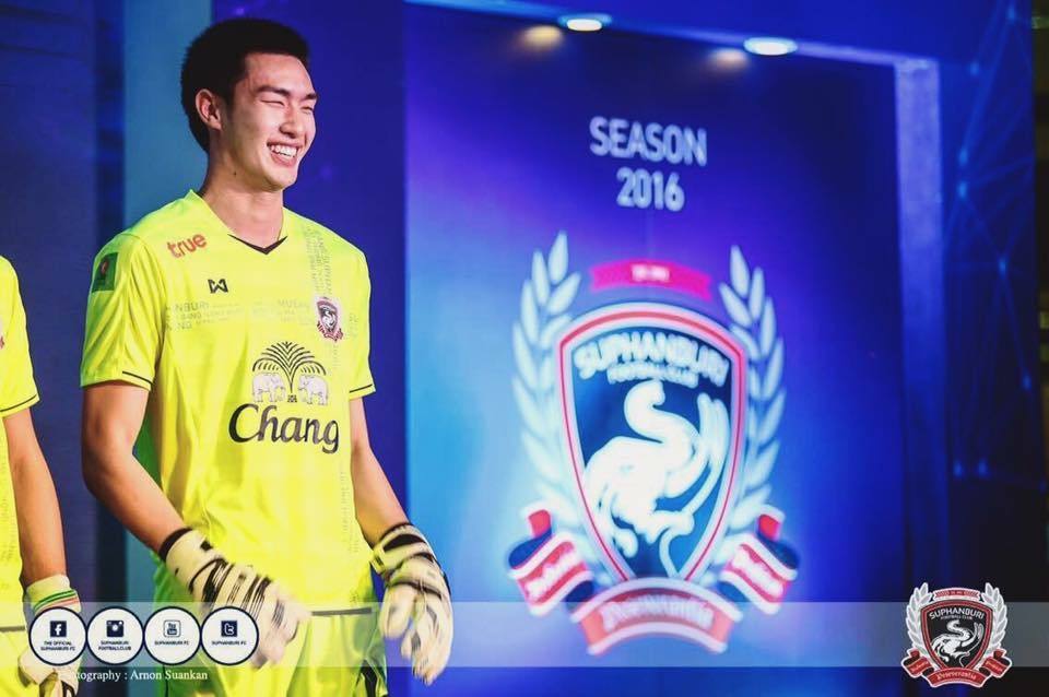ตี๋ บุญยเกียรติ  มีวาร์ปข่ะคุณค๋าาาาาาาาาาาาาาา  1,105