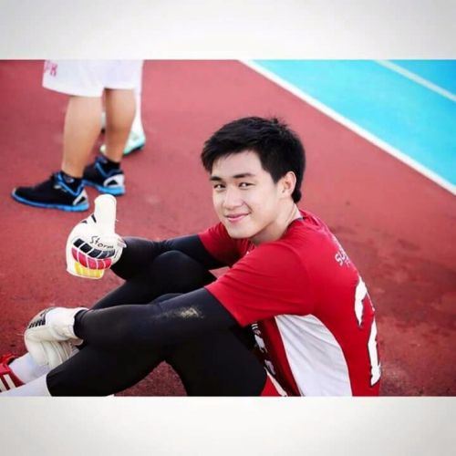 ตี๋ บุญยเกียรติ  มีวาร์ปข่ะคุณค๋าาาาาาาาาาาาาาา  1,105