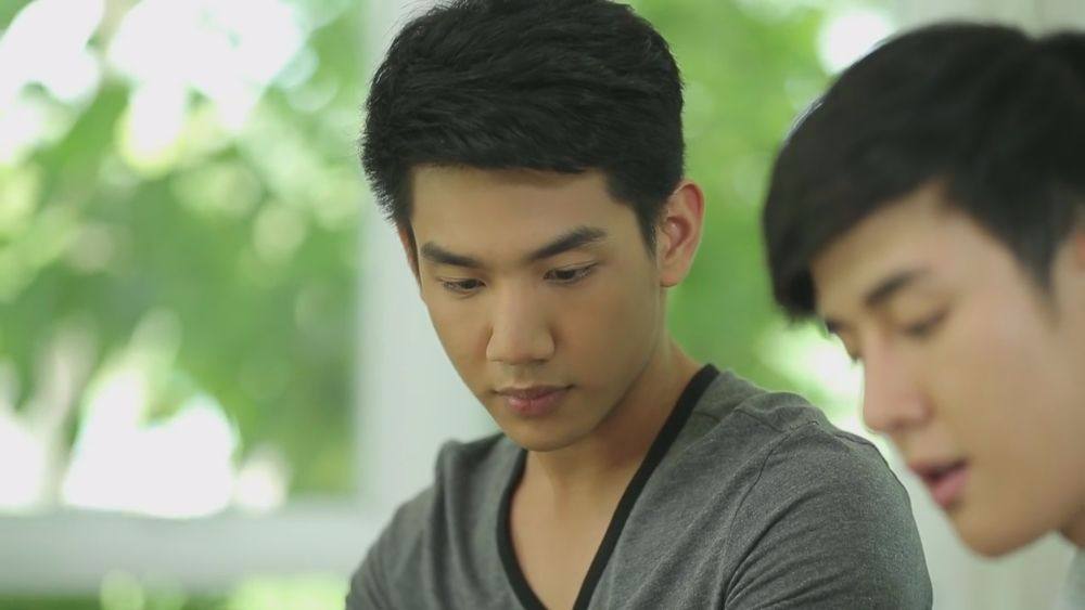 หลงฮักคนนี้น่าฮักหุ่นดีแท้ๆๆอยากเห็นฉากถอดเสื้อหลาย เขาชื่อหยังเนาะใผมี FB,IG ขอแด่ #ซีรีส์รุ่นพี่ Secret Love - Bake Me Love#