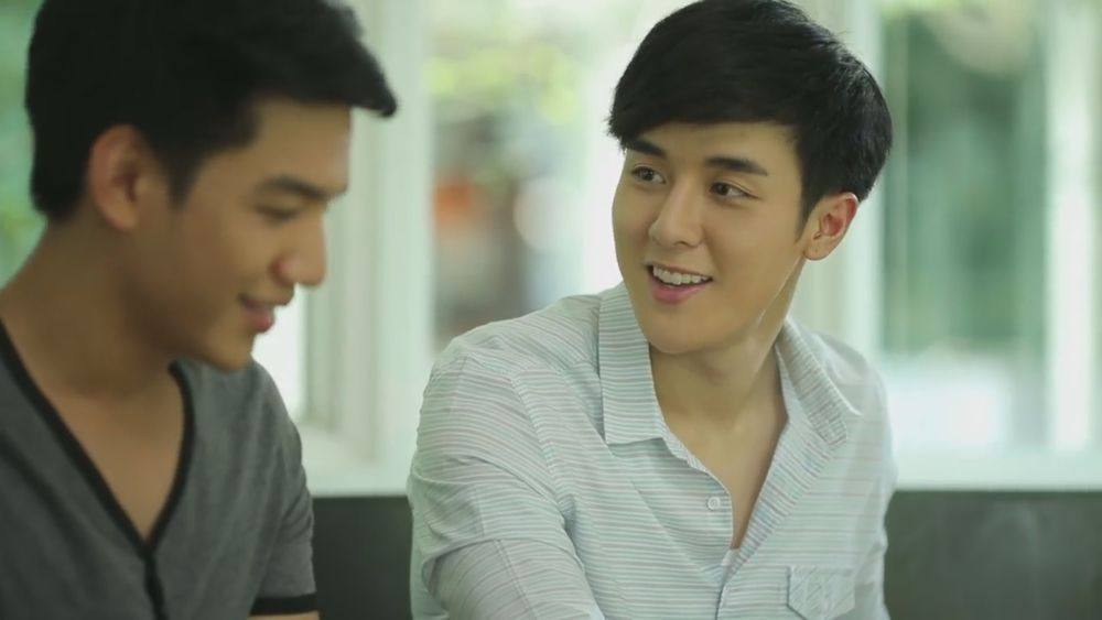 หลงฮักคนนี้น่าฮักหุ่นดีแท้ๆๆอยากเห็นฉากถอดเสื้อหลาย เขาชื่อหยังเนาะใผมี FB,IG ขอแด่ #ซีรีส์รุ่นพี่ Secret Love - Bake Me Love#