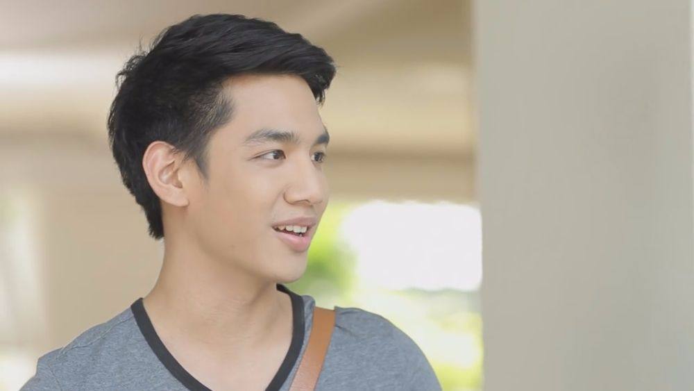 หลงฮักคนนี้น่าฮักหุ่นดีแท้ๆๆอยากเห็นฉากถอดเสื้อหลาย เขาชื่อหยังเนาะใผมี FB,IG ขอแด่ #ซีรีส์รุ่นพี่ Secret Love - Bake Me Love#