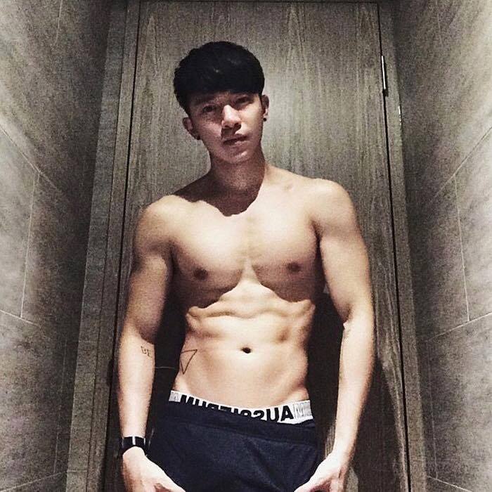 เด็ดเดี่ยวมาก 1,108