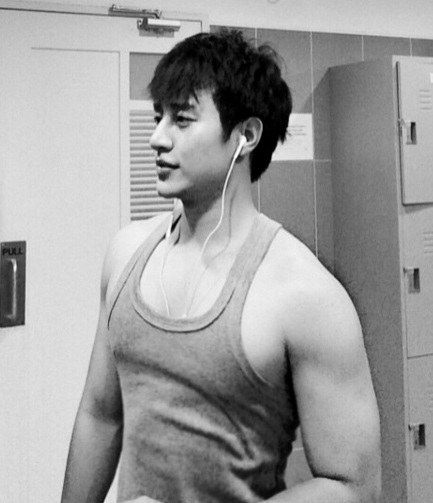 เด็ดเดี่ยวมาก 1,108