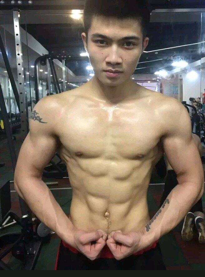 เด็ดเดี่ยวมาก 1,108