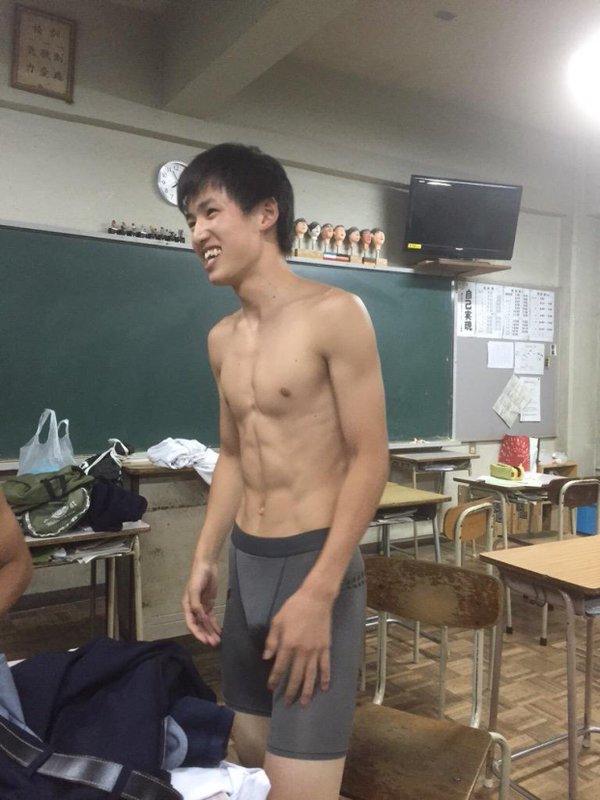 ผู้ชายพาเพลิน
