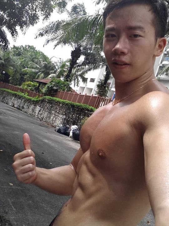 ผู้ชายพาเพลิน