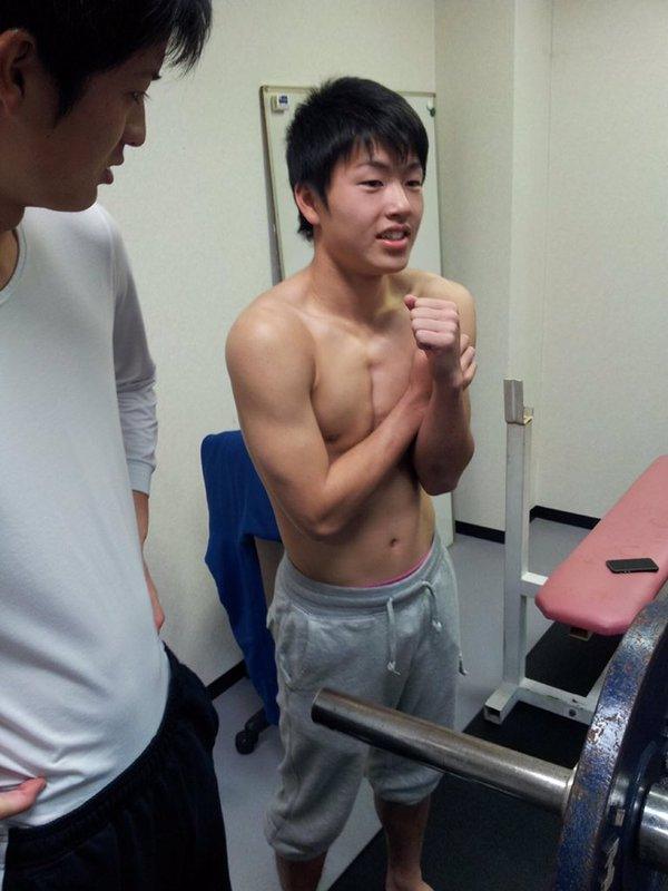 ผู้ชายพาเพลิน