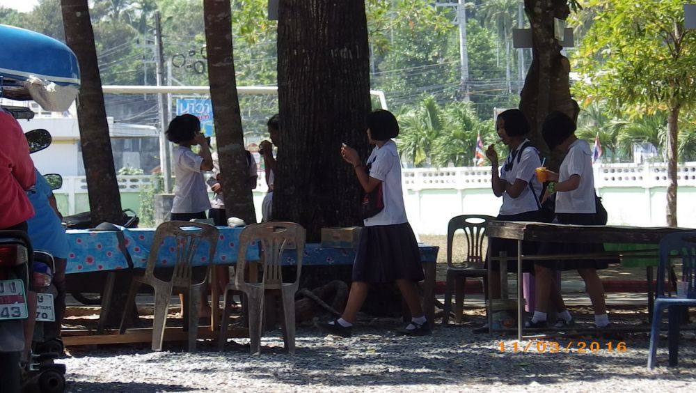 นร. ร.ร.ชุมชนบ้านนาวา ปี๕๘