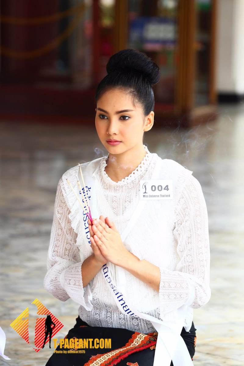 40 สาวงามมิสยูนิเวิร์สไทยแลนด์ 2016 ลงนามถวายพระพรพระบาทสมเด็จ พระเจ้าอยู่และทัศนศึกษา