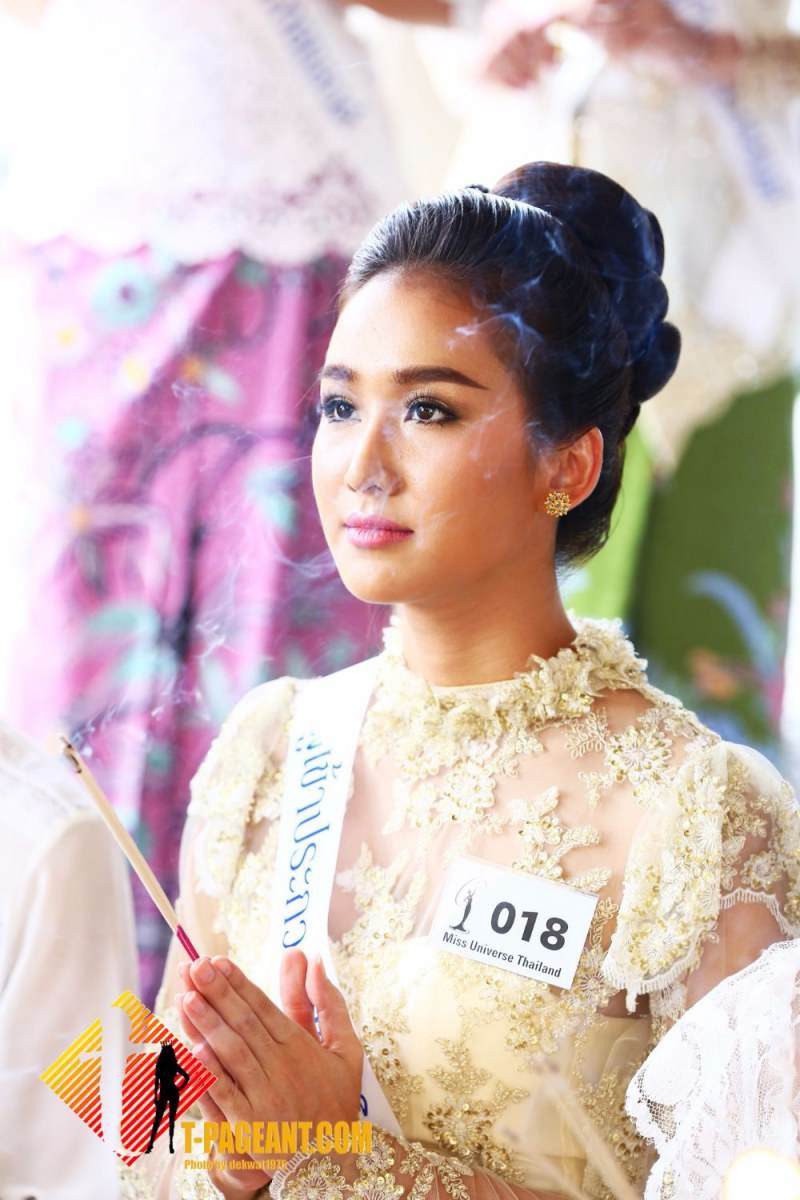 40 สาวงามมิสยูนิเวิร์สไทยแลนด์ 2016 ลงนามถวายพระพรพระบาทสมเด็จ พระเจ้าอยู่และทัศนศึกษา