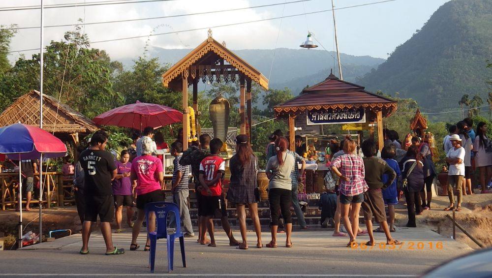 ศาลงูใหญ่ นครศรีธรรมราช