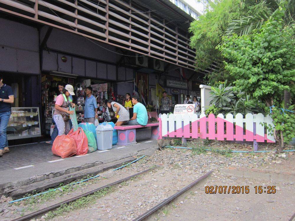 สถานีรถไฟวงเวียนใหญ่ ต้นทางทางรถไฟสายมหาชัย