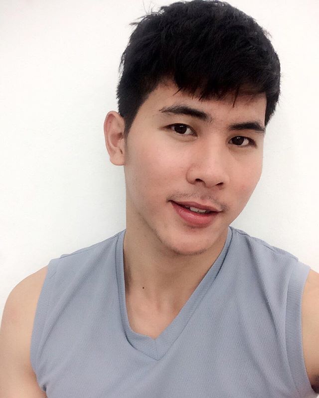 ไอติม เลียมั๊ย?