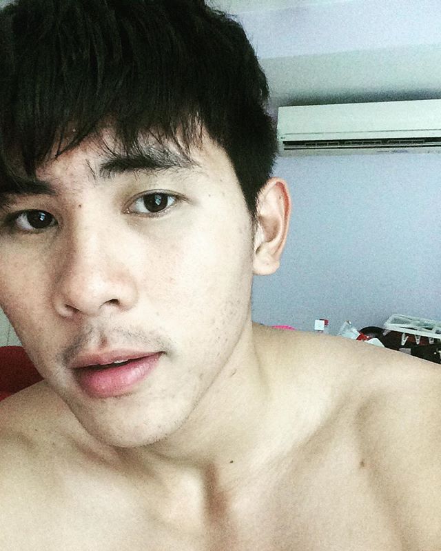 ไอติม เลียมั๊ย?