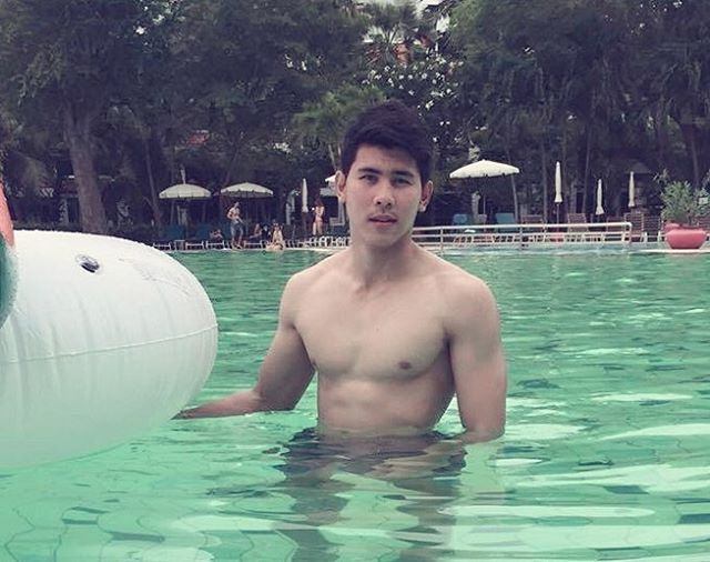 ไอติม เลียมั๊ย?