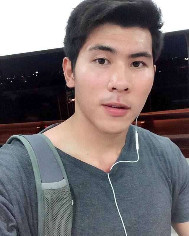 ไอติม เลียมั๊ย?