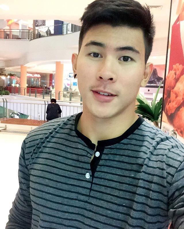 ไอติม เลียมั๊ย?