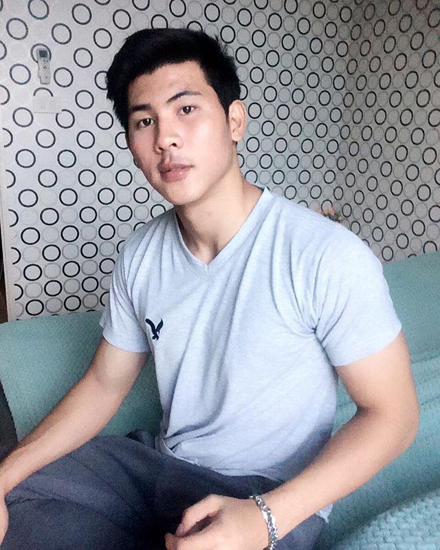 ไอติม เลียมั๊ย?