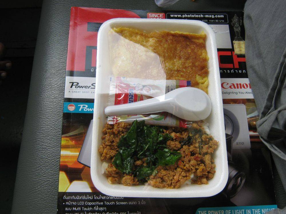 อาหารบนรถไฟ อร่อย ไม่แพงมาก