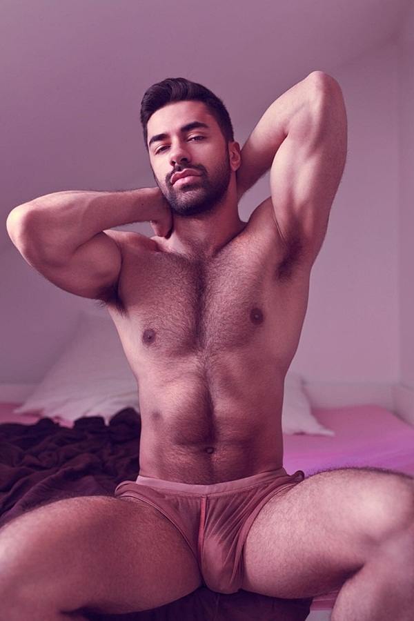 Dream Men 10