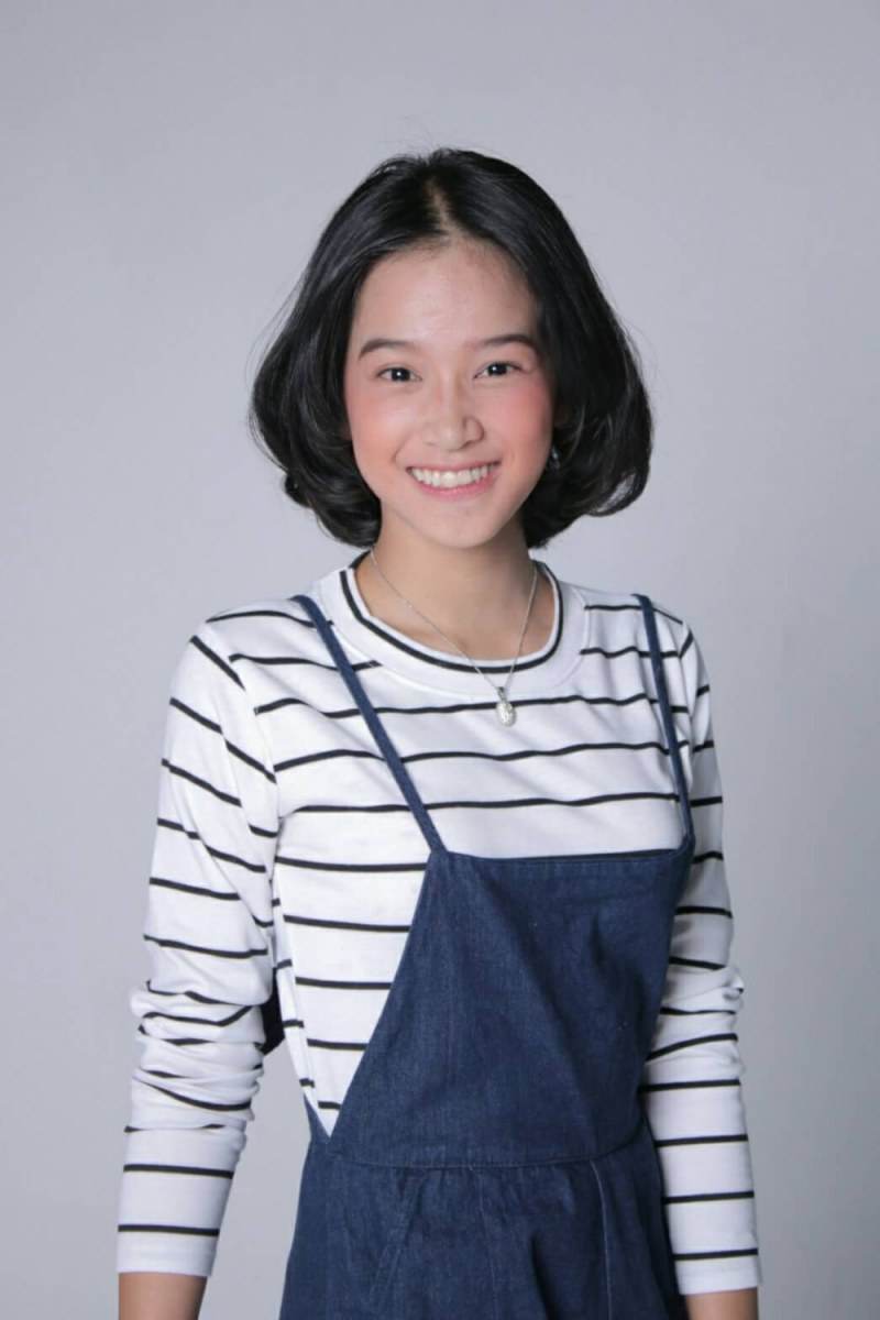 น้องโมเม