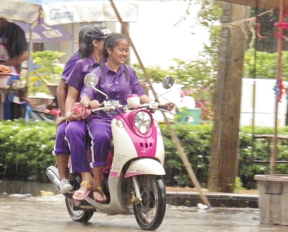นร.ร.ร.ช้างกลางประชานุกูล