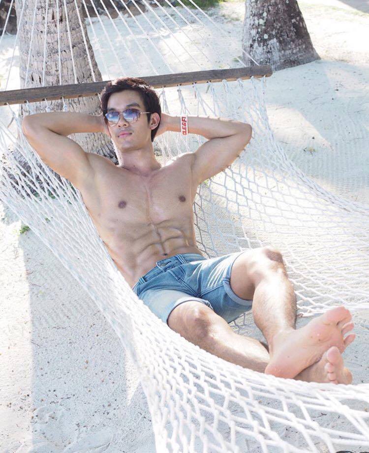 ยั่วรักจากผู้ชาย