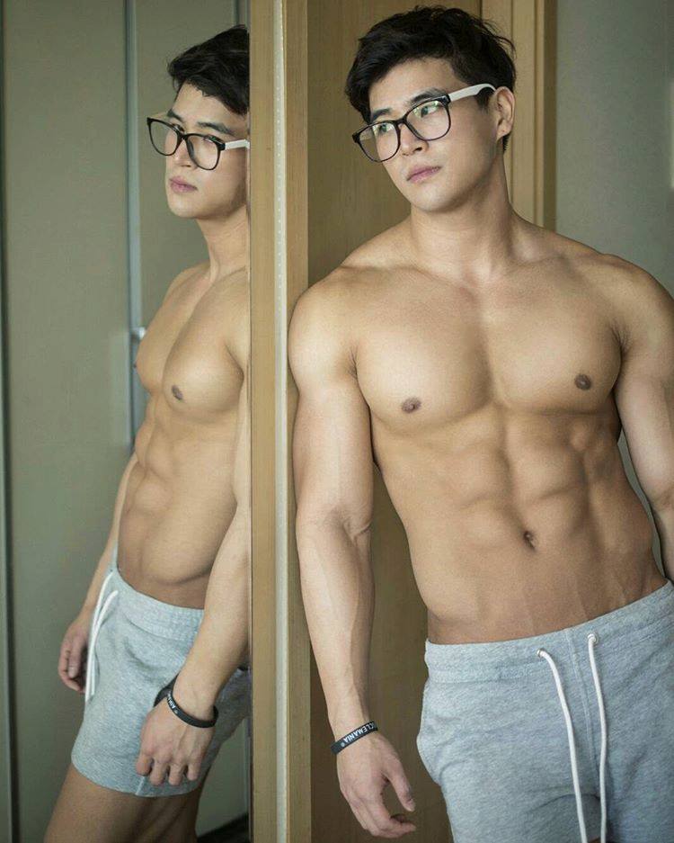 ยั่วรักจากผู้ชาย