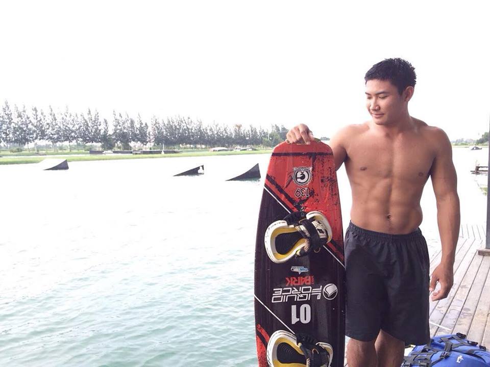 ยั่วรักจากผู้ชาย