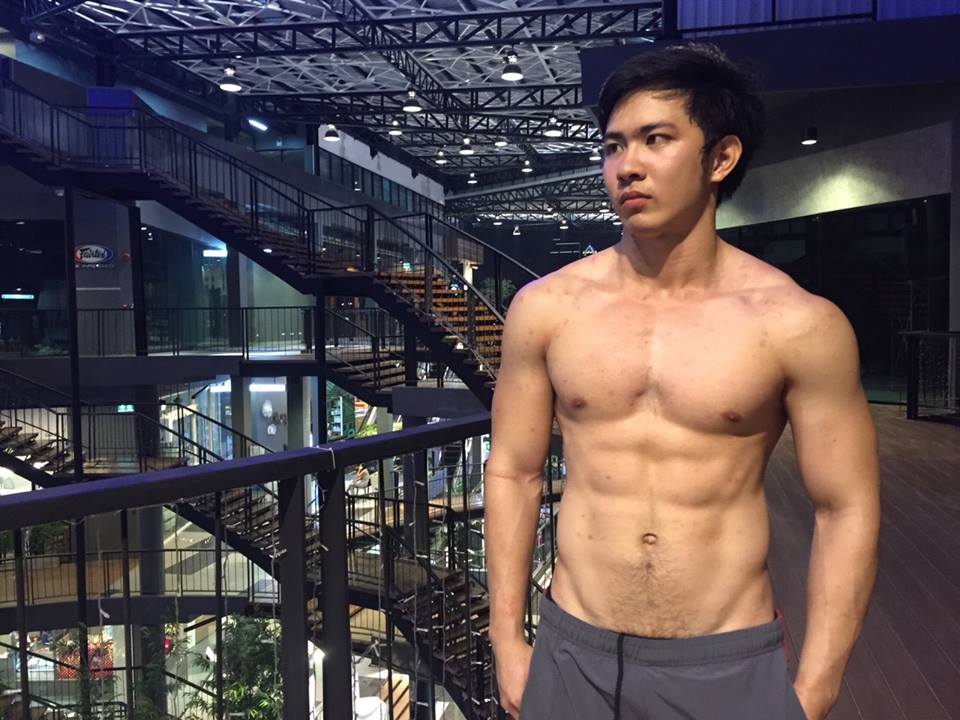 กันดั้มซักเซ็ต 1,121