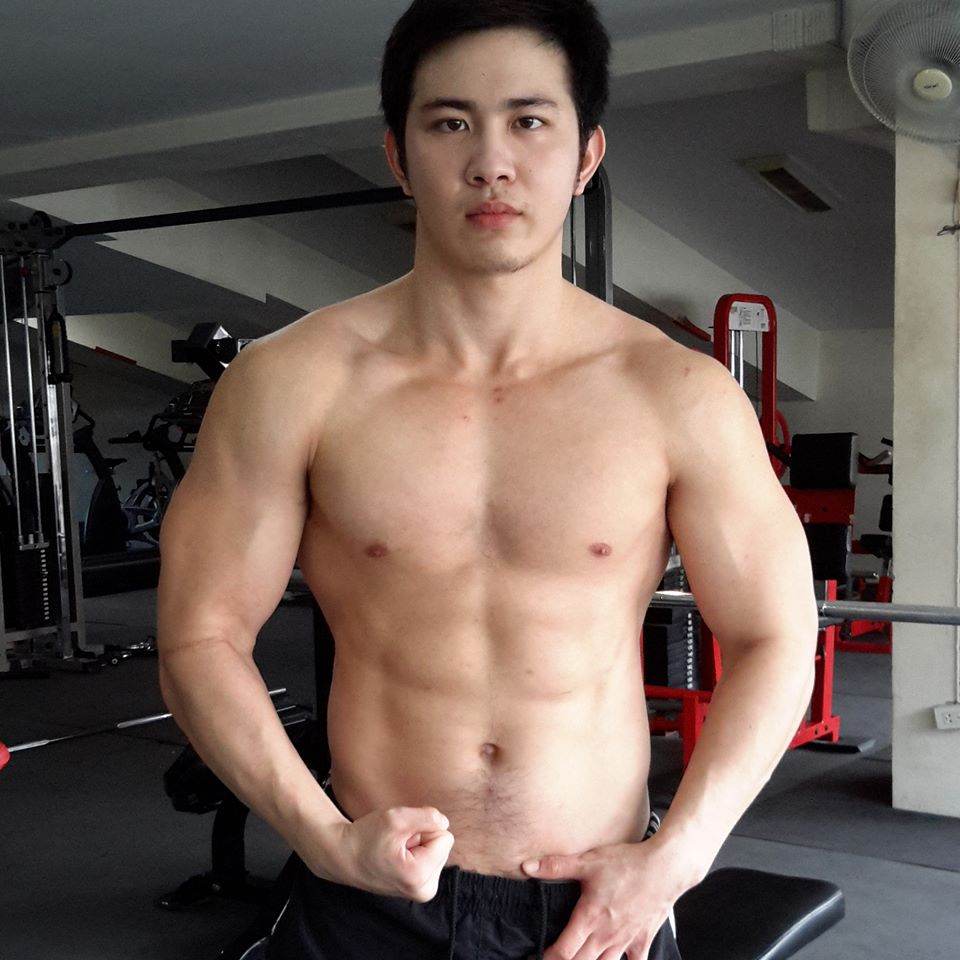 กันดั้มซักเซ็ต 1,121