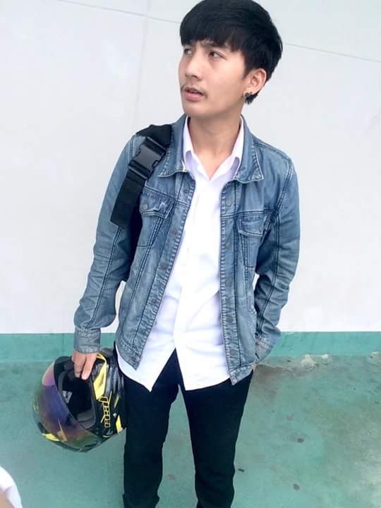 เด็กเสิร์ฟ h2m บางแสน