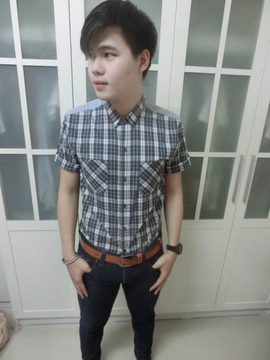 เด็กเสิร์ฟ h2m บางแสน