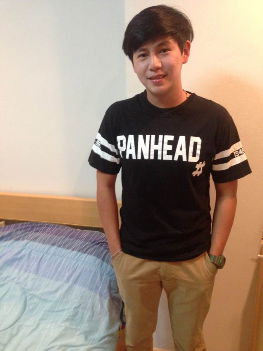 เด็กเสิร์ฟ h2m บางแสน