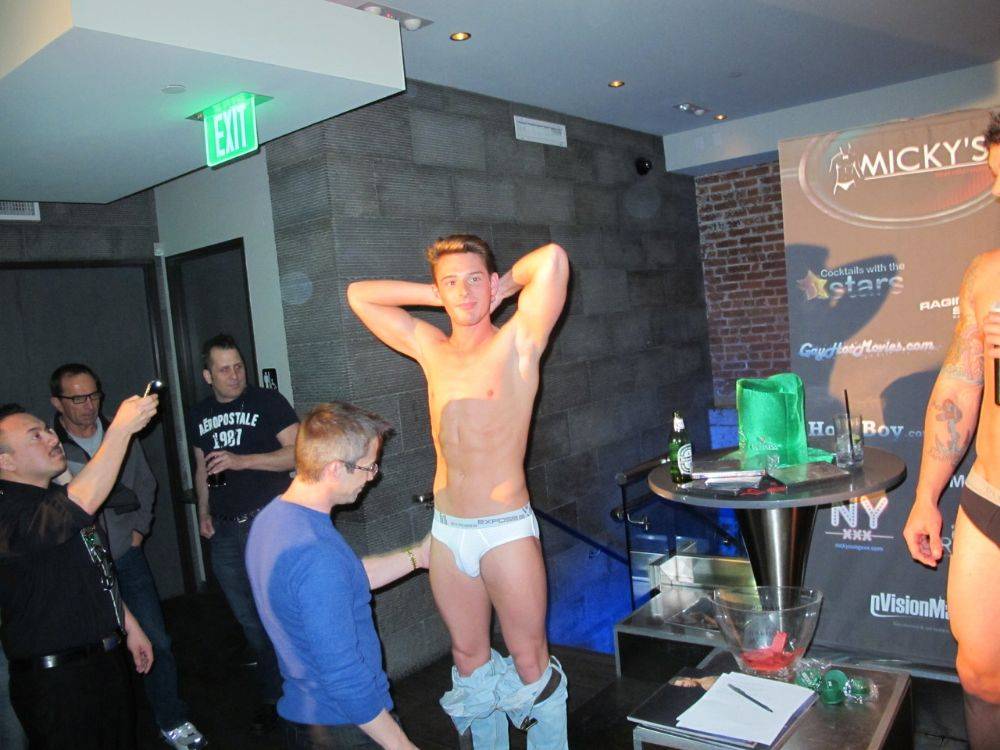 Sexy Guy 81