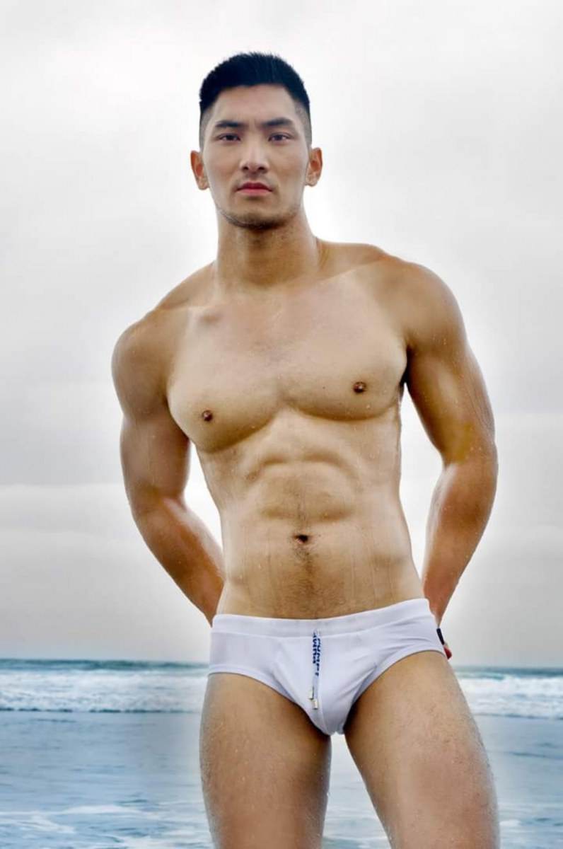 Sexy Asian Guys
