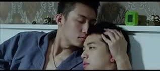 จูบของกู่ไห่&ไป่ลั่วอิน