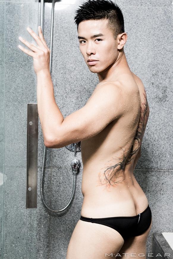 หล่อ แต่ห่อมานิดเดียว