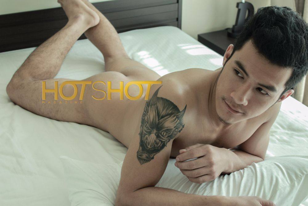 HOTSHOT magazine 01 Mr.Auu หนุ่มหล่อหน้าคมหุ่นแซ่บ