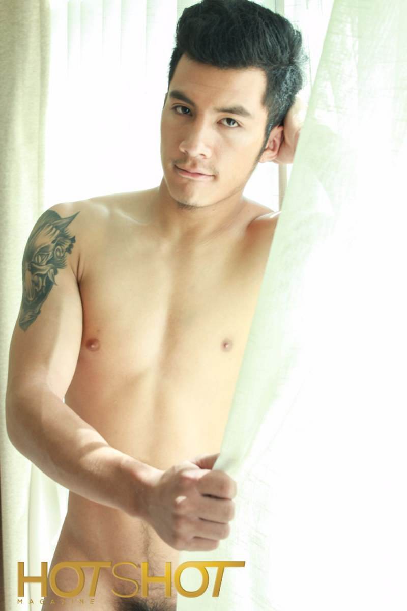 HOTSHOT magazine 01 Mr.Auu หนุ่มหล่อหน้าคมหุ่นแซ่บ