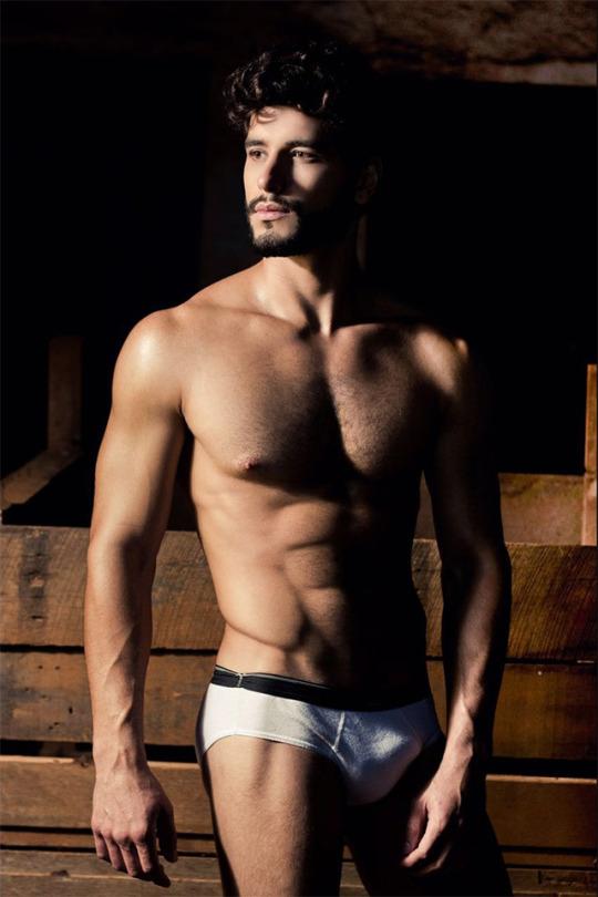 Hot guy in underwear 164