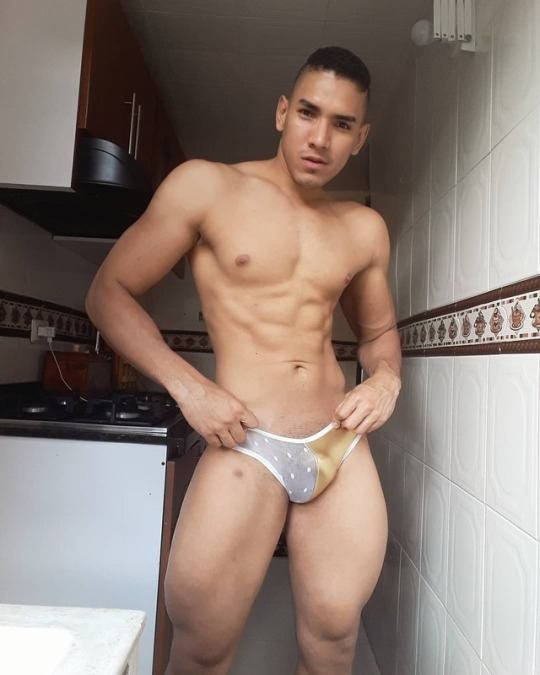 Hot guy in underwear 164