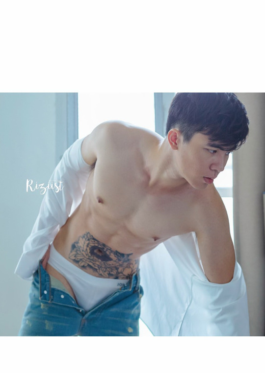 Sexy Guy 85