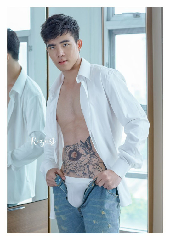 Sexy Guy 85