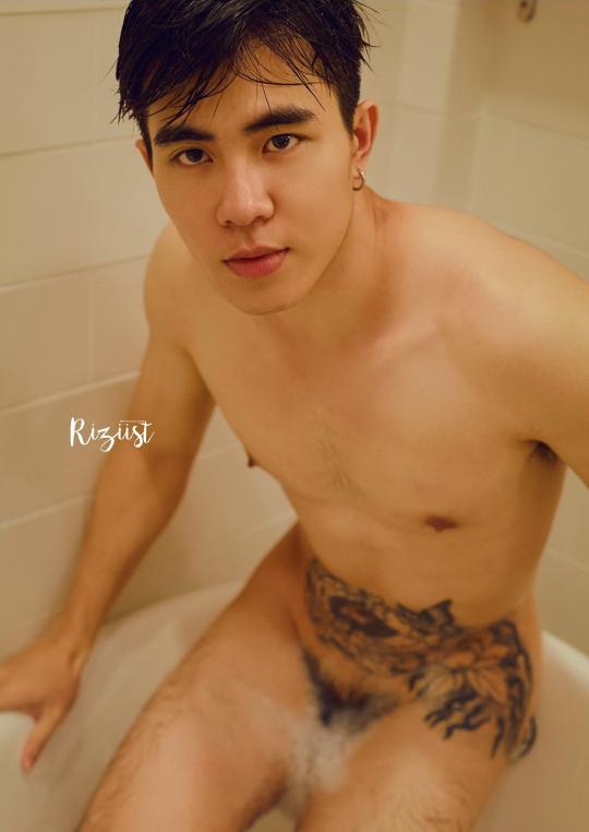Sexy Guy 85