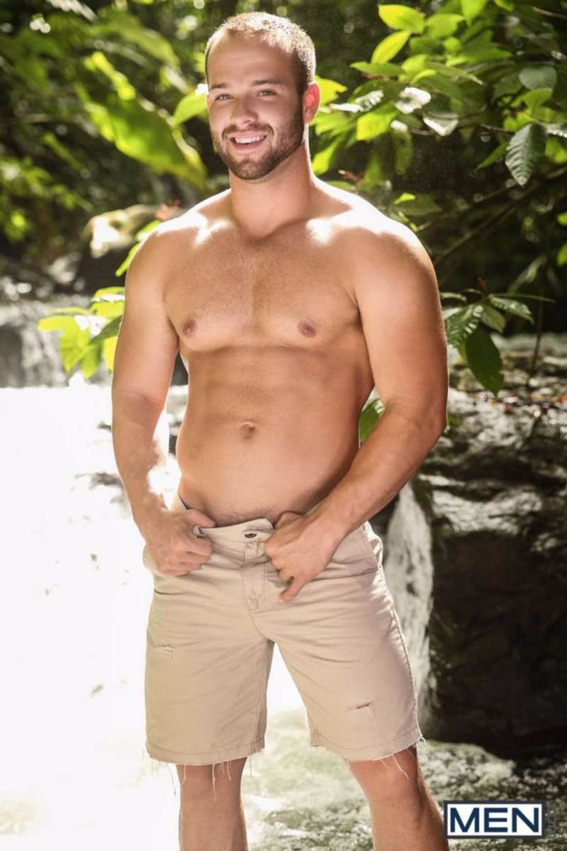 จัดว่าเด็ด Tarzan A Gay XXX Parody เข้าป่าไปเสียว