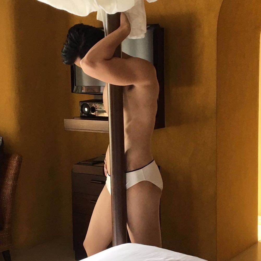 MACHO+ (Issue 2) &ndash; จอม ศรุฒ สุวรรณภักดี