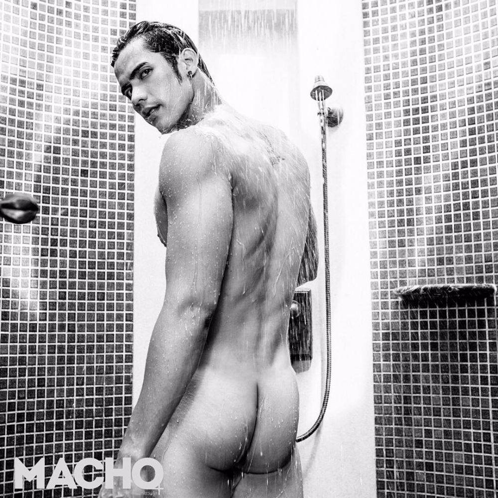MACHO+ (Issue 2) &ndash; จอม ศรุฒ สุวรรณภักดี