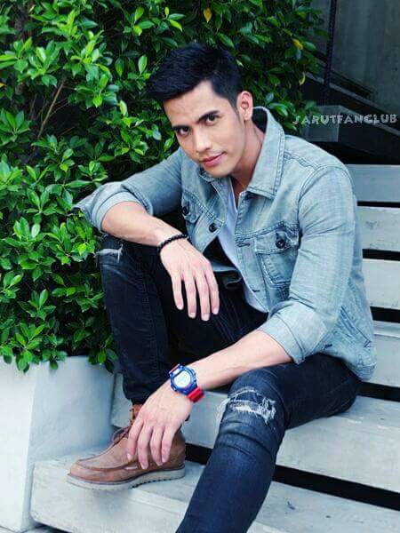 จอม ศรุฒ สุวรรณภักดี ดาวร้ายหล่อคมเข้มสุดเซ็กซี่